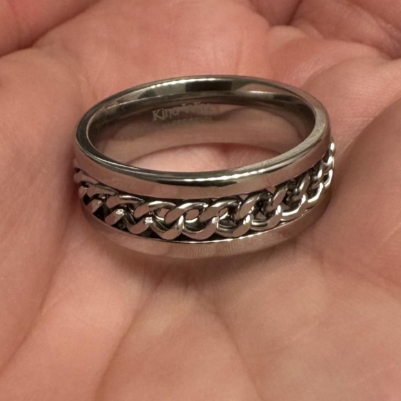 COPY - New 8mm Stainless steel rotating fidget spinner ring size 7 to 12 other … - Picture 5 of 7